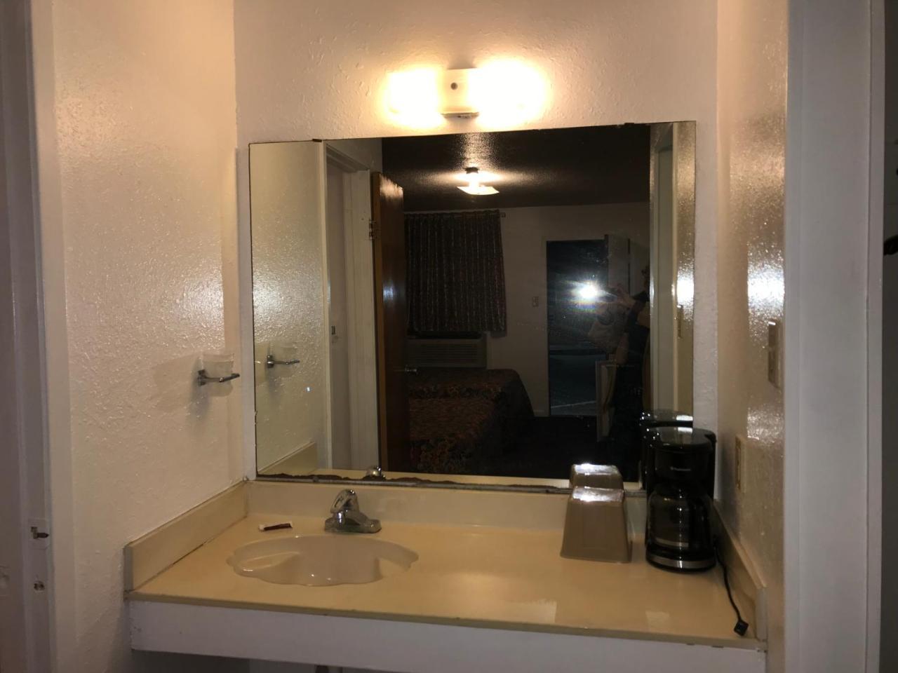 Luxury Inn George West المظهر الخارجي الصورة
