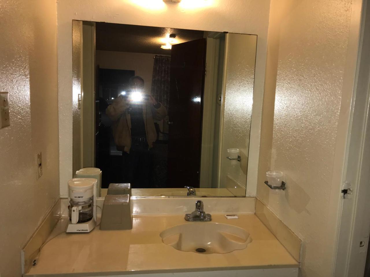 Luxury Inn George West المظهر الخارجي الصورة